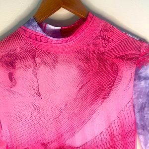 Long sexy dress/ it run like a size medium